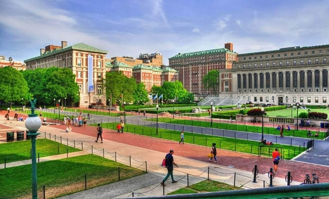 Bharati Vidyapeeth University campus photo 1